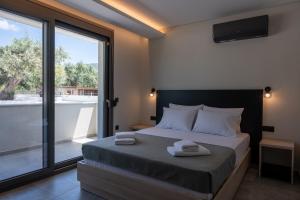 Psarras Deluxe Suites