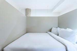 Charlie Petrah Vila Buarque - Soft Opening