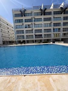 Beautiful Apartment 4 Minutes From the Beach