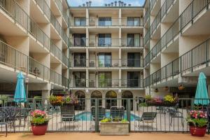 Oak Square Rentals
