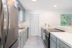 Wills Way 03 - Tropicana Cabana