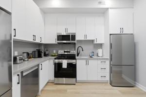 Rare 3BR Gem Mini Putt Terrace & CN Tower Views