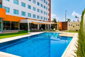 Hampton Inn & Suites by Hilton Paraiso