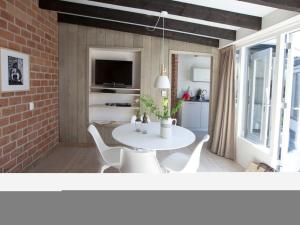 Holiday home with 2 bedrooms