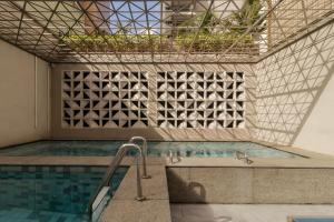 Studio com Piscina e Academia a 210 m do Metro
