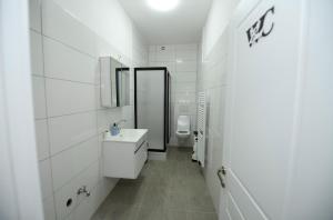 Royal Rooms 201