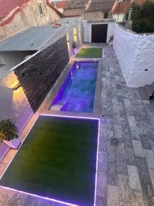 La Casa Los Patios