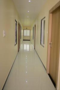Shree Aaditri Inn
