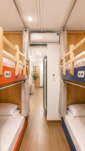 Awesome Hanoi Hostel & Travel