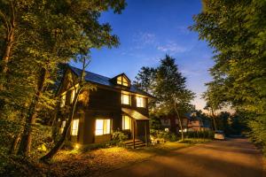 Forest and Stars Akakura Luxe