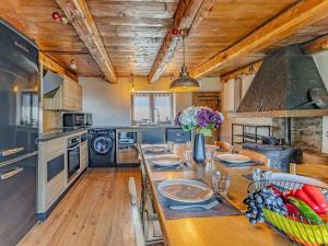 Chalet authentique, vue Mont-Blanc - 8 pers. - FR-1-885-45