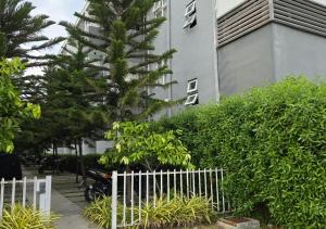 Cozy Loft Condo in Tanza Garden Heights