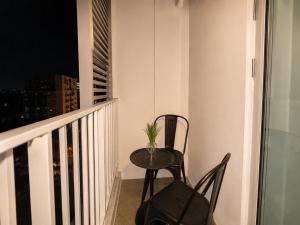 Luxury 1BR with Pool and Gym at Park Mckinley West A