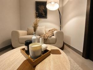 Luxury 1BR with Pool and Gym at Park Mckinley West A