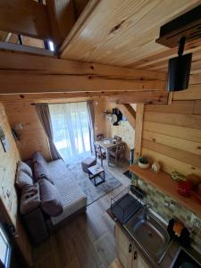 Vikendica Neven 2