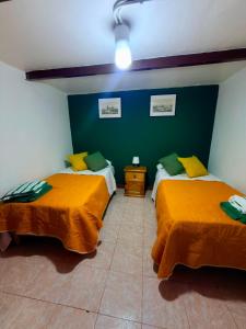 La Casa Amarilla