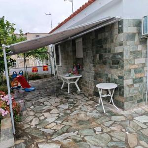 Cozy Boutique Village Home with Garden BBQ and Playground