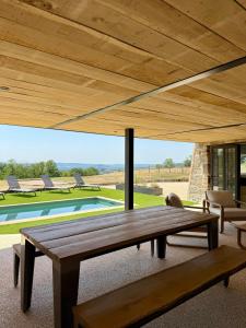 La Longère de Curemonte - Spa Piscine Vue Clim
