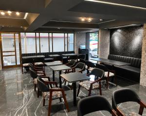 Hotel Aston Residency