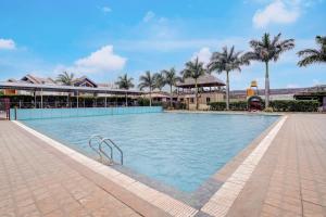 Super Townhouse Oak Rising Water Park Dharwad Formerly Rising Resorts and Spa