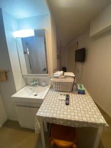 Hotel MR TOMO ATAMI 303