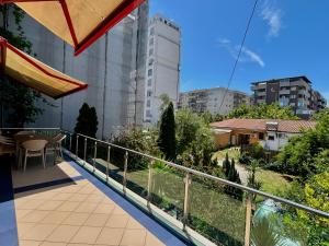 Vila Mani