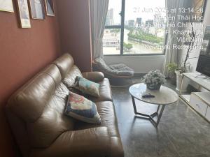 Citizen service APT