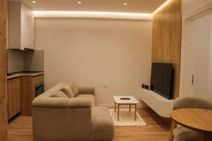 Golden Space Apartment 2