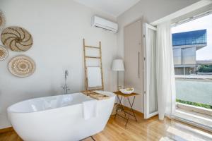 Stunning Acropolis View Apartment in the Heart of Athens