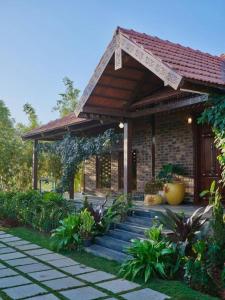 Atmos Coquitos, Kerala themed manduva courtyard