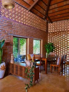 Atmos Coquitos, Kerala themed manduva courtyard