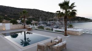 Alýria Sea Side Suites