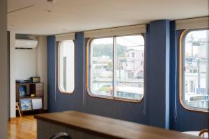 Denim House C