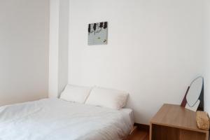 Denim House C