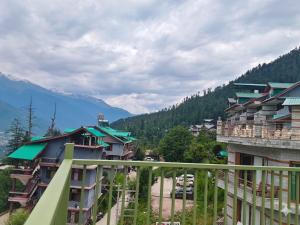 Aavi Grand Manali