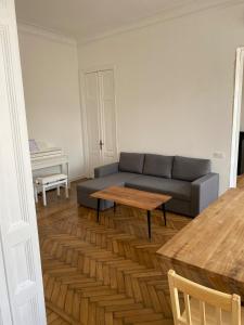 Very Nice flat with big balcony