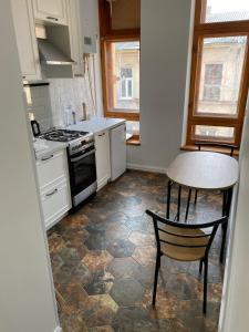 Very Nice flat with big balcony
