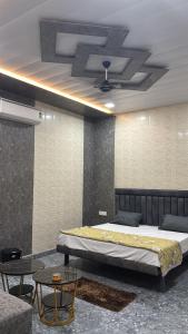 Hotel Dhamija Divine inn Sirsa