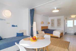 Sunny Sea Garden Apartment