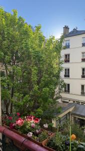 Stylish and private setting Rue des Martyrs, Paris 9th arrondissement
