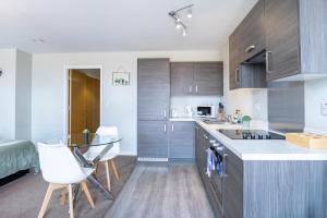 Manchester City Centre, Salford, Stylish apartment