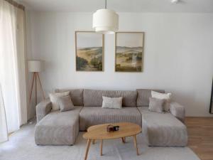 Luxuriöses 4-Zimmer-Apt im Boho-Stil I Top-Lage I Familienfreundlich I Terrasse I Küche I Netflix I Kostenloser Parkplatz I 105 m2