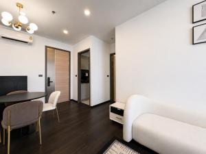2BR City Partial River Long Stay Spacious