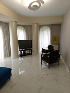 19 Rustaveli Ave