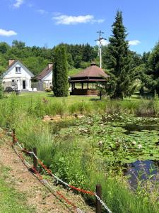 Domki nad Stawem Uherce