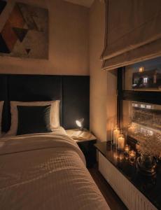 Victoria Residence Navy Suite by 2Stay Apartments