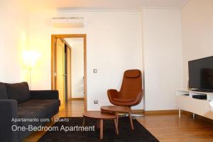 One-Bedroom Apartment room in Akicity Campolide In