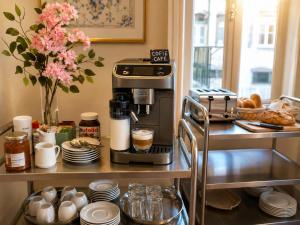 Happy Holiday Sintra Guesthouse & Breakfast