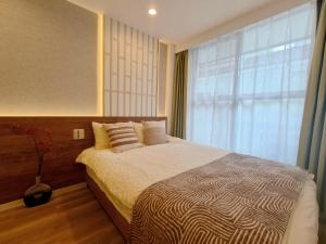 D12新宿中心 超级商圈 交通枢纽 4条线路 车站8分钟 Shinjuku center 8 mins to ST 直达新宿 涉谷 表参道 品川 池袋 上野 代代木 银座 原宿