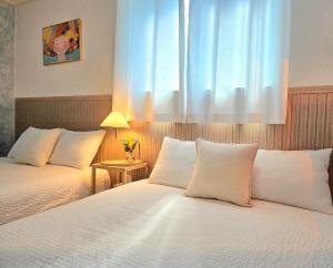 Slow&Joy, Suwon ㅣ Next to Hwaseong HaenggungㅣJust 5 minutes from the trendy Haengridan-gilㅣPrivate, exclusive-use accommodationㅣUp to 8 guests